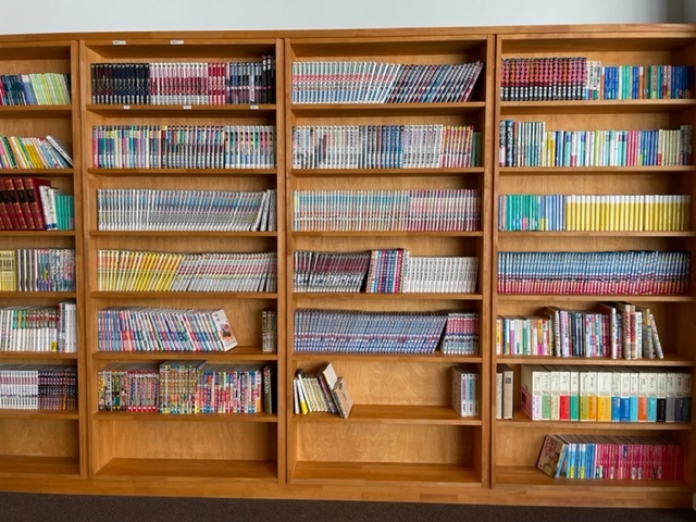 bookshelf.jpg